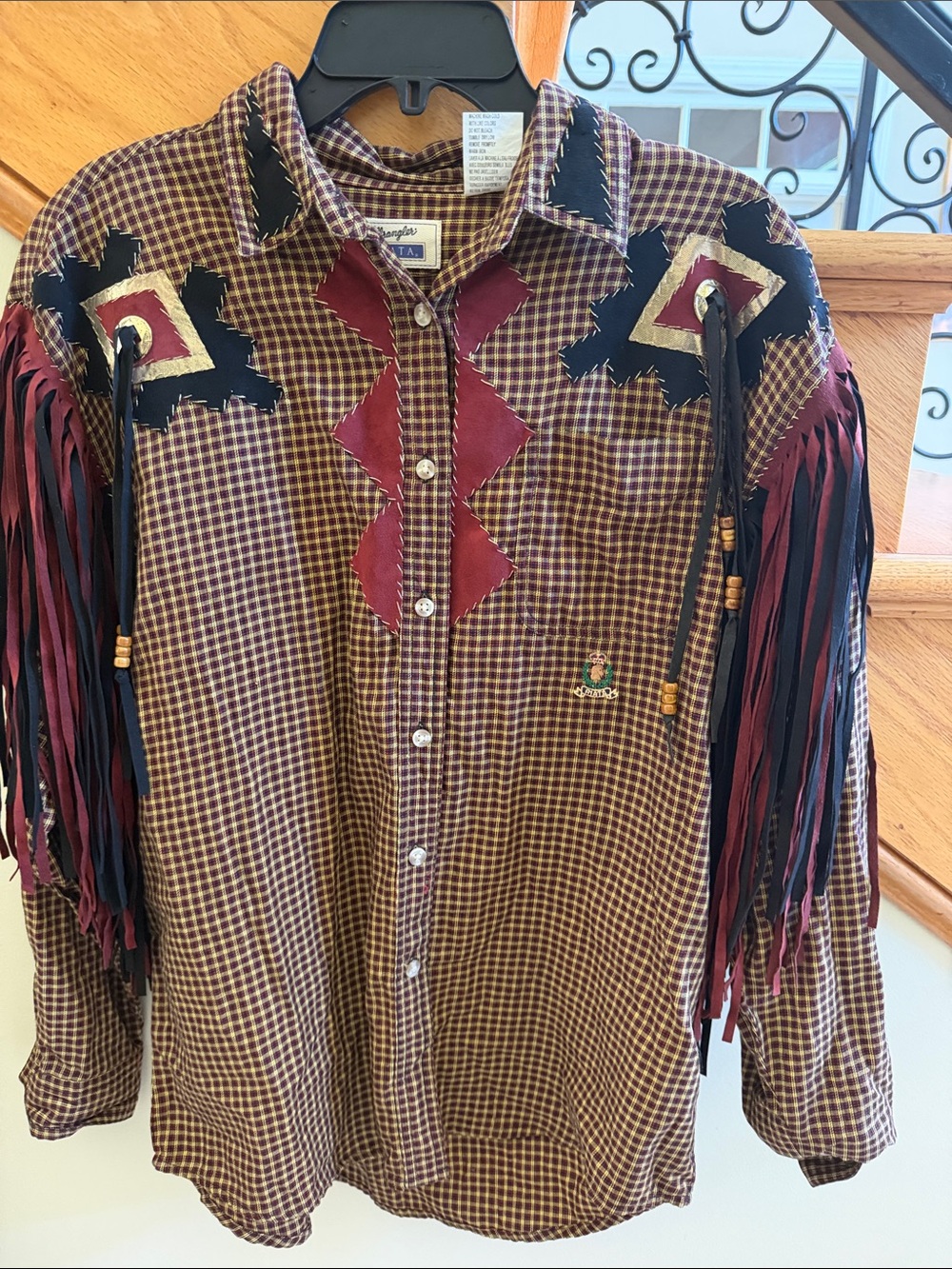 Wrangler Burgundy and Black Plaid Western Fringe Shirt Size Large